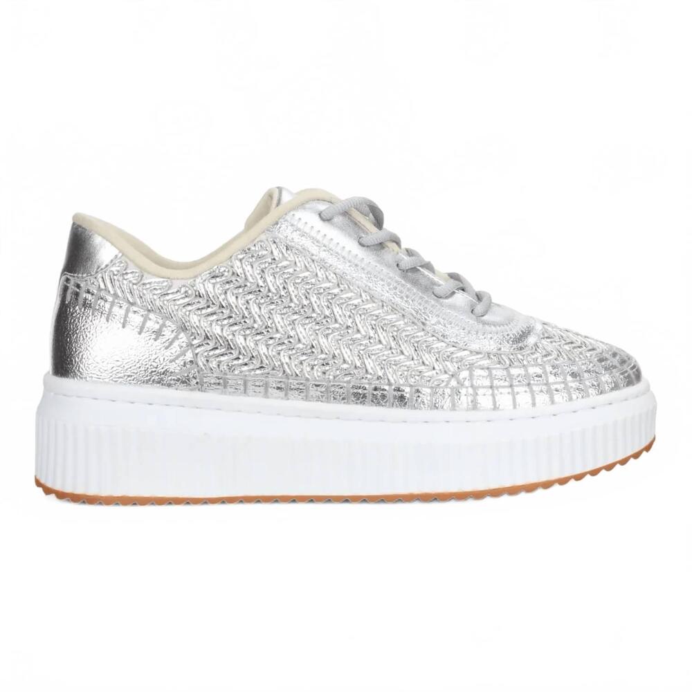 NEW LOVE RIO women's avery embossed sneakers in silver